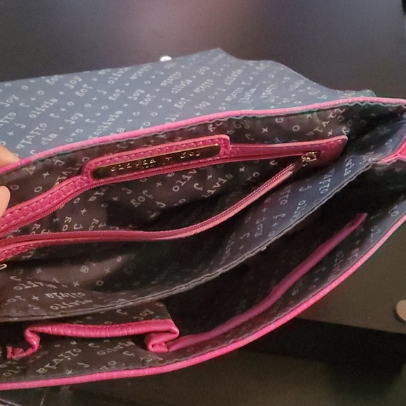 Purse - Picture 2 of 3